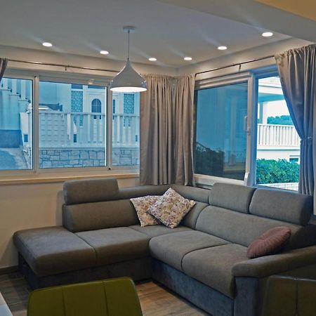 Apartments Rina - Kneze Račišće Εξωτερικό φωτογραφία