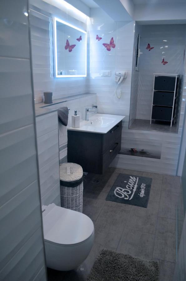 Apartments Rina - Kneze Račišće Εξωτερικό φωτογραφία